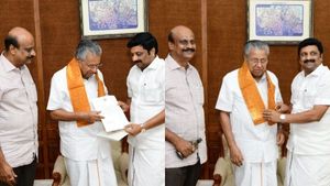 உங்க தலைவர் உடல்நலம் எப்படியிருக்கிறது? ஸ்டாலின் பற்றி திமுக எம்.பி.யிடம் விசாரித்த பினராயி விஜயன்! 