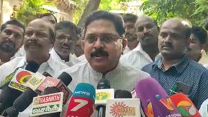 திரும்ப திரும்ப அதையே கேக்குறீங்க.. அதுக்கு வேலையே இல்லை.. கட் அண்ட் ரைட்டா சொன்ன டிடிவி.தினகரன்! 