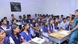தமிழக அரசு மீது புகார்.. அரசு ஆசிரியர்கள் “ஸ்ட்ரைக்” அறிவிப்பு - 1 லட்சம் பேராம்! பள்ளிகள் இயங்குமா?