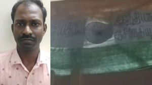இயேசுவே உலக மக்களை காப்பாற்று.. தேசிய கொடியில் எழுதி ஏற்றிய ஆசிரியர்! கம்பி எண்ண வைத்த போலீஸ் 