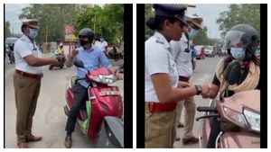 முஸ்தபா.. முஸ்தபா.. திடீரென வண்டியை மறித்து.. வாகன ஓட்டிகளை நெகிழ வைத்த சென்னை டிராஃபிக் போலீசார்! 