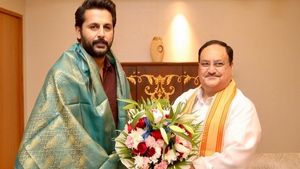 ஜே.பி.நட்டாவுடன் சந்திப்பு.. பாஜகவில் இணைகிறாரா தெலுங்கு நடிகர் நிதின்? அரசியல் பேசியதாக ட்வீட் 