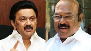 ரிப்போர்ட் கசிந்தது எப்படி? ரகசியத்தை காக்க தவறிய முதல்வர் பதவி விலக வேண்டும் - கொதித்த ஜெயக்குமார்! 