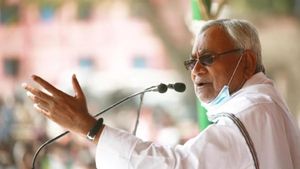 சரித்திரம்...பீகார் மாநிலத்தின் முதல்வராக 8-வது முறையாக நாளை பதவியேற்கிறார் நிதிஷ்குமார்! 