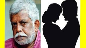 ரைட்டர் மடியில் உட்கார்ந்த பெண்.. ஆபாச உடையணிபவரிடம் சீண்டல்.. கோர்ட் சொன்ன விநோத தீர்ப்பு