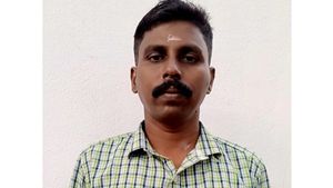 தேசிய நல்லாசிரியர் விருதுக்கு ராமநாதபுரம் ஆசிரியர் தேர்வு.. யார் இந்த ராமச்சந்திரன்? முழுவிபரம் 