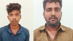 ஆந்திராவில் இருந்து தஞ்சைக்கு கஞ்சா கடத்தல்-128 கிலோ கஞ்சா பறிமுதல் 5 பேர் கைது!