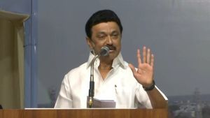 மாணவிகளும் போதை பழக்கத்திற்கு அடிமையாகி இருப்பது வேதனை - கல்லூரி விழாவில் முதல்வர் ஸ்டாலின் பேச்சு! 