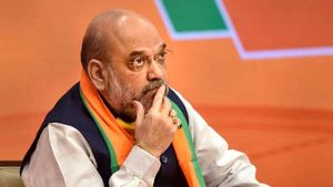 பீகாரை அடுத்து கர்நாடக பாஜகவிலும் 