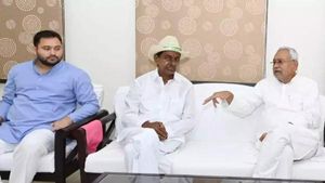 வலுவடைகிறதா மூன்றாவது அணி? பீகார் முதல்வர் நிதீஷ் குமாருடன் கேசிஆர் சந்திப்பு.. பின்னணி! 