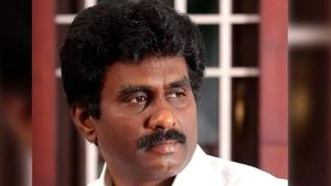  நான் என்ன எதிர்கட்சியா? 
