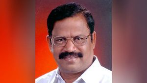 அணில் குமார்.. ஊழலை மறைக்க மத்திய அரசை குறை சொல்றாரு.. அமைச்சரை கிண்டல் செய்த விபி துரைசாமி! 