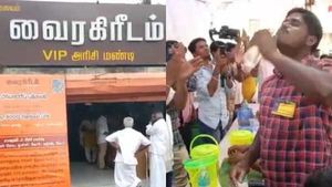 ஆரம்பிக்கலாங்களா.. 18 நிமிஷத்தில் 2 கிலோ பிரியாணி ஸ்வாஹா! 170 பேரை தோற்கடித்த பாபு! கமகமத்த ஈரோடு! 