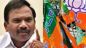 ஆ.ராசா வந்தால் ஆர்ப்பாட்டம்.. கறுப்புக் கொடியுடன் தயாரான பாஜக.. திடீரென பயணம் ஒத்திவைப்பு! 