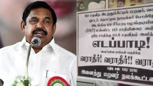“கோ பேக்” எடப்பாடி.. மறவர் கூட்டமைப்பின் “பரபர” போஸ்டர்! ஓபிஎஸ் ஆதரவாளர்கள் 22 பேர் கைது 