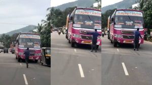 நிற்காமல் சென்ற தனியார் பஸ்.. ரோட்டில் தனி ஆளாக மறித்து மாணவர்களை ஏற்றிவிட்ட பள்ளி முதல்வர்-வீடியோ