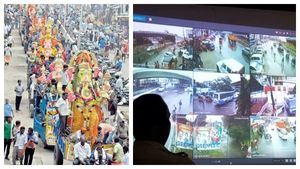 விநாயகர் சிலைகளில் ஜிபிஎஸ்.. கூகுள் மேப்பில் டிராக்கிங்! பிரச்னை செய்தாலே கைது தான்! போலீஸ் வார்னிங்