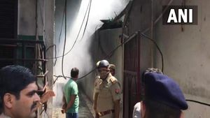  ஷாக்! மீண்டும் 