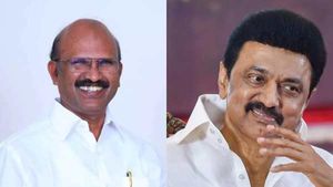 3வது புள்ளி.. தருமபுரியில் ‘பிக்’ மூவ்.. சொல்லியடித்த தலைமை - பழனியப்பனுக்கு பதவி கிடைத்த பின்னணி? 