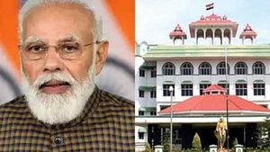 மோடி பிறந்தநாளுக்கு மாட்டு வண்டி பந்தயமேதான் நடத்தனுமா? நெல்லை எஸ்பி பதிலளிக்க ஹைகோர்ட் உத்தரவு 