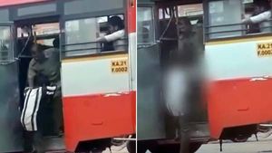 ஹேய்.. மது போதையில் அமளி செய்த பயணி.. ஒரே அடி.. எட்டி உதைத்து தள்ளிய நடத்துனர்.. பரபர வீடியோ 