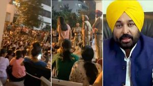 பஞ்சாப் பல்கலைக்கழக மாணவிகள் விடிய விடிய போராட்டம்- விசாரணைக்கு அரசு உத்தரவு 