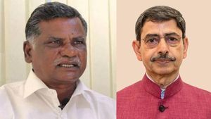 ஆளுநர் வேலையை மட்டும் ஆர்.என். ரவி பார்க்க வேண்டும்.. இல்லையென்றால்.. முத்தரசன் கடும் விமர்சனம்! 