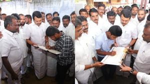கோவையில் இல்லந்தோறும் இளைஞரணி! அமைச்சர் செந்தில் பாலாஜியின் புதிய வியூகம்! உதயநிதி உற்சாகம்! 