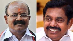 கட்சியும் கொடியும் எங்களுக்குதான்.. “அடுத்து திமுக, சசிகலாவுக்கு இருக்கு” - ஈபிஎஸ் டீம் பரபர! 