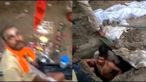 முக்தி கொடுப்பதாக உயிருடன் ஒருவருக்கு சமாதி  கட்டிய சாமியார்கள்.. உ.பி.யில் அதிர்ச்சி சம்பவம் 