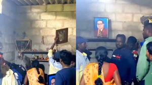 சிலையை தொட்டதால் 