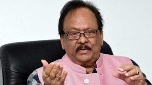 தெலுங்கு முன்னணி நடிகர், மாஜி இணை அமைச்சர்.. கிரிஷ்ணம் ராஜு (83) உடல்நலக்குறைவால் காலமானார்! 