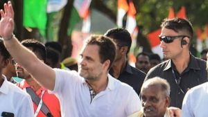 தமிழ்நாடு ஓவர்... நெக்ஸ்ட் கேரளா.. நாளுக்கு நாள் ராகுல் காந்திக்கு பெரும் மக்கள் ஆதரவு! 
