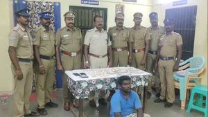 சூர்யானா என்னனு தெரியுமா? தலைமை ஆசிரியை கொலை வழக்கில் திடுக் திருப்பம்! திணறிப்போன திருப்பத்தூர்! 