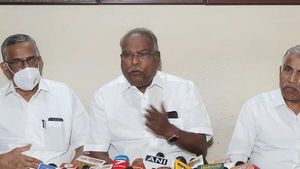 ‛356’.. ஆட்சியை கலைக்க திட்டம்..  ‛பேட்டை’ ரவுடி  அண்ணாமலையை கைது பண்ணுங்க.. மா.கம்யூனிஸ்ட் சாடல் 