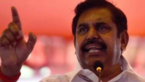 யாரு “டெம்பரவரி” நீயா? நானா? எடப்பாடிக்கு வந்துச்சே கோபம்! முதலமைச்சர் மீது “ஒருமையில்” விமர்சனம் 