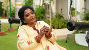 அவமதிக்கப்படவும் இல்லை.. அலறவும் இல்லை.. புலியை முறத்தால் அடித்த பரம்பரை நாங்க.. தமிழிசை பதிலடி 