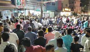 எஸ்டிபிஐ அலுவலகத்தில் ‘இன்கம் டேக்ஸ்’ திடீர் ரெய்டு.. திரண்ட தொண்டர்கள்.. குவிந்த போலீஸ்.. பரபரப்பு! 