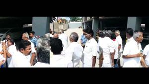 இதெல்லாம் ஒரு பிரச்சினையாங்க? துரை வைகோ முன்னிலையில் மோதிக் கொண்ட மதிமுகவினர்! பரபரத்த தேனி! 