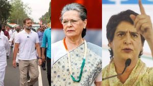 ராகுல் காந்தியின் பாதயாத்திரை...கர்நாடகாவில் நாளை இணையும் சோனியா காந்தி, பிரியங்கா காந்தி! 