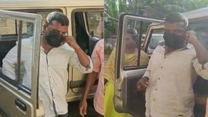 குவைத்திலிருந்து வந்த கௌதம்.. அலேக்காத தூக்கிய போலீஸ்! “ப்ளேபாய்” காசி கன்னியாகுமரி நினைவிருக்கா? 