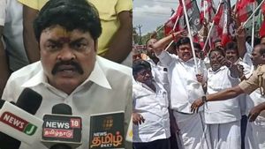 எடப்பாடிக்கு கட்சி கவலை! ஆர்பி உதயகுமாருக்கு பதவி கவலை! ராஜேந்திர பாலாஜிக்கு என்ன கவலை தெரியுமா? 