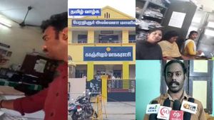 நீங்க தர்ற பணத்துல தான் சம்பளமே கொடுக்குறோம்.. ‘லஞ்சம்’ கேட்டு அரசு அதிகாரி பேசிய ஆடியோவால் ‘பகீர்’!
