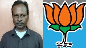 50 பேருக்கு ‘அல்வா’ கொடுத்த சங்கரன்! பாஜக நிர்வாகியின் பகீர் பின்னணி! சிக்கப் போகும் ’புள்ளிகள்’? 