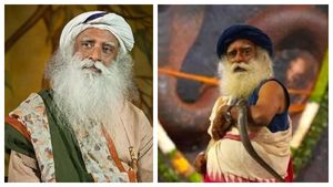  கையில் பாம்பு.. ‛சீன்’ போட்டு சிக்கிய ஜக்கி வாசுதேவ்.. கர்நாடகா வனத்துறை தீவிர விசாரணை.. என்னாச்சு? 