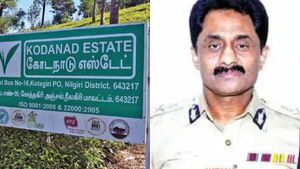 அதிரடி.. இறுகும் கொடநாடு கொலை வழக்கு! களத்திற்கே வந்த சிபிசிஐடி டிஜிபி! எஸ்டேட் ஊழியர்களிடம் விசாரணை 