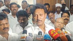 ‛குரங்கு’ என விமர்சனம்.. பாஜக தலைவர் அண்ணாமலையை சுளீரென தாக்கி பேசிய அன்பில் மகேஷ்.. என்ன சொன்னார்? 