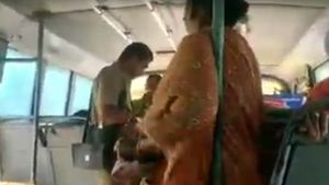 ஓசி டிக்கெட் வேணாம்! ஈரோட்டிலும் கொந்தளித்த பெண்கள்! ப்ளான் பண்ணி பன்றாங்களோ? புகார் சொல்லும் திமுக!
