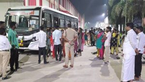 தனியார் தொழிற்சாலை கேண்டீனில் சாப்பிட்ட 75 பெண்களுக்கு வாந்தி மயக்கம்! ‘ஒரே பீதி’ - என்ன நடந்தது? 