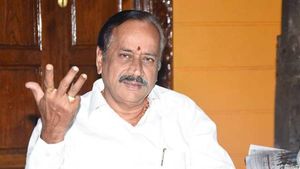 நாய்க்கு வெறி பிடிச்சுருச்சு! வாயை கொடுத்து மாட்டிக் கொண்ட எச்.ராஜா! 5 வருஷம் ஜெயிலுக்கு வாய்ப்பு? 
